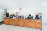 Super 8 by Wyndham Bernalillo - breakfast