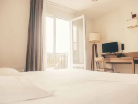 Terres de France - Appart'Hotel Quimper Bretagne Hotéis em Quimper