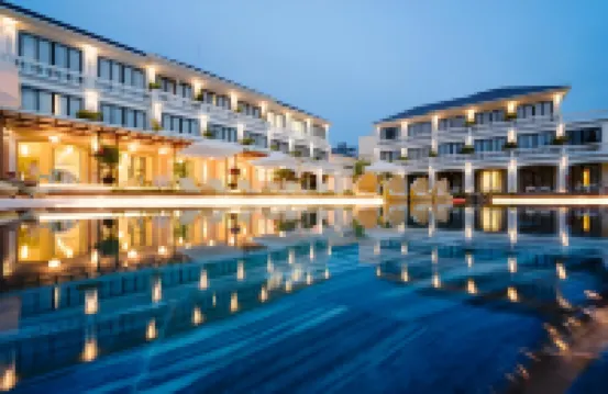 Moodhoian Riverside Resort & Spa