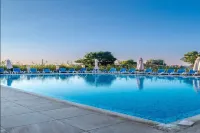 Veramar Beach - Pools