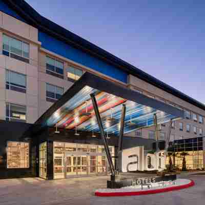 Aloft Katy Mills Hotel Exterior