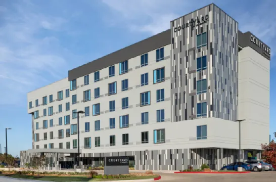 Courtyard by Marriott Houston I-10 West/Memorial โรงแรมใกล้เมโมเรียลซิตี้มอลล์ เท็กซัส