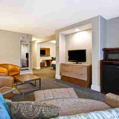 Courtyard Cape Cod Hyannis Rooms