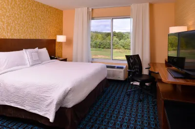 Fairfield Inn & Suites Plymouth White Mountains Hotels in Campton