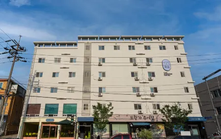 Shourin Hotel Daejeon by Aank Отели рядом с достопримечательностью «Daejeon Convention Center»