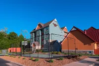 Residence Inn Columbia University Field附近的飯店