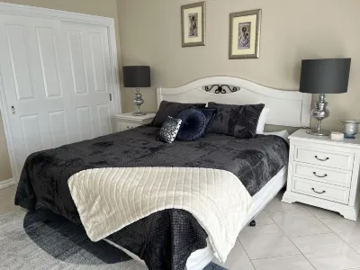 Le Grande Villas Raymond Island Hotels near Raymond Island