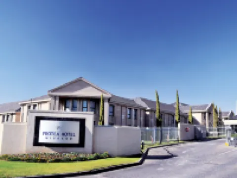 プロテア ホテル バイ マリオット ミッドランド ミッドラントのホテル