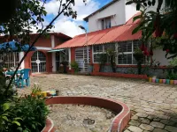 Serene Guest Room in Heart of Pasto, Colombia