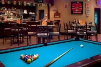 Holiday Inn & Suites Regina Hotels in Regina