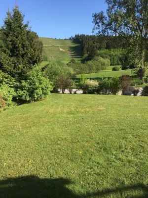 Our apartment has a beautiful large garden a beautiful terrace Hotels in Usseln