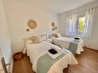 ELEGANCE, PANORAMIC VIEW, AMAZING POSITION Hotels in Alaior