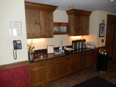 Teton Club 15-35% Off Most Weeks, Ski-in/Out to Tram, Gondola- 4 Hot Tubs & Spa!