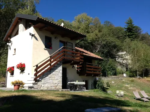 Lake Orta Villa with breathtaking lake view CIN IT103040C2TYX2YQV