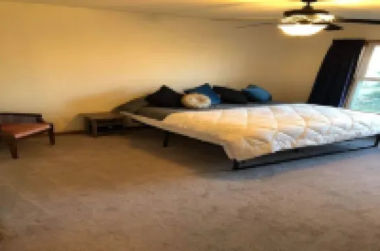 In Kalona-Near Pleasantview Home, Hospital, Iowa, and Kinnick Carver WiFi-Garage