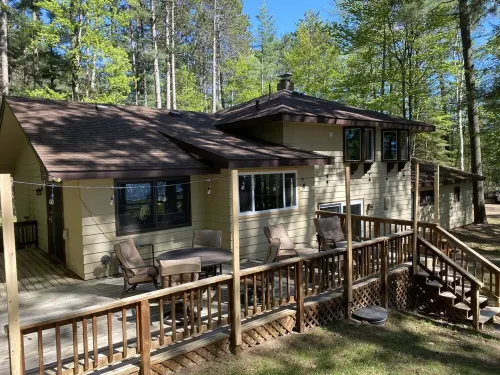 Beautiful Lakefront Home on Crystal Clear, Private, Full Recreation Lake Hotels in Three Lakes