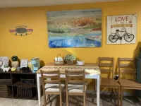 Family friendly Home in the center of Longmont!