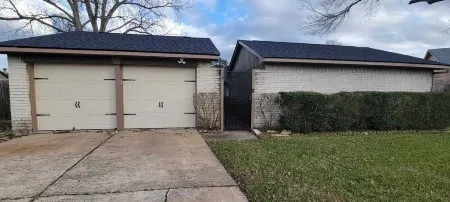 Bistro Place near Fort Bend Tollway