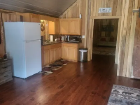 Country Cottage Hotels in Athens