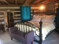 1850 Historic Log Cabin Hotels near Manchester Baptist Church