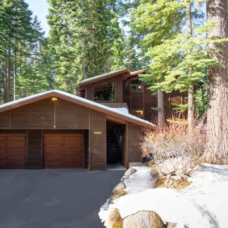 Luxe Tahoe Cabin - Midcentury Modern CLOSE to Lake, Palisades, Edge of Forest