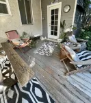 Downtown Eclectic Bungalow Hotels in Oakdale