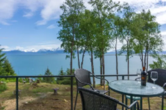 Beachfront property!  2 Bed/2 Bath and no added cleaning fees