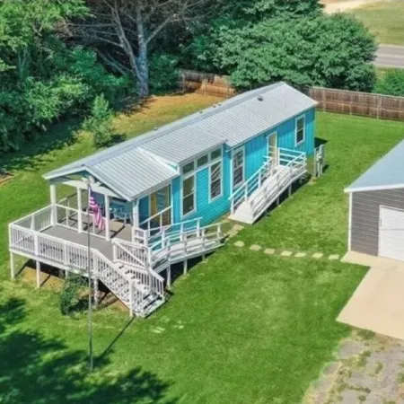 1 Bdrm, Sleeps 4, Close to water, Firepit, Pet friendly, Full Kitchen