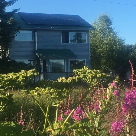 Bungalow by Bishop's Beach! Great Beach access, Wonderful View, Family Friendly
