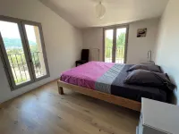 Villa on Lac du Salagou Hotels in Octon