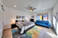 Luxury 4 bedroom twin home, beautiful views. Private hot tub. Covered patio.