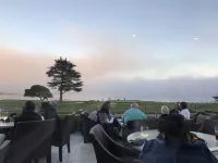 Pebble Beach perfection. Peaceful, Ocean view property to rest, golf, reset. Hotel a Pebble Beach