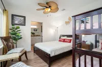 Amazing Waterfront Views of Kemah Boardwalk 3B3B Hotels in Seabrook