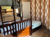 Private yurt perfect for your Magic Valley stay.