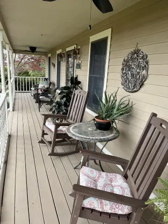 Charming country home with beautiful sunsets and sunrises