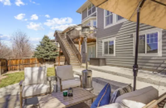 Newly Remodeled Walkout Basement w/ Private Entry, full kitchen, private W/D