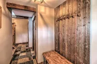 Breathtaking Mountain Views and Sunsets, Fully Renovated, Luxury VT Retreat,