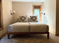 Spacious 4-bedroom light-filled house in Pine City on Lake Pokegama