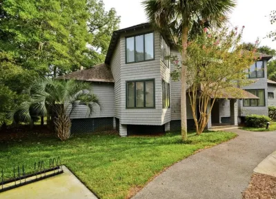 Lagoon Oasis + Wildlife Only 7‑ Walk to Beach with Access to Resort Pools