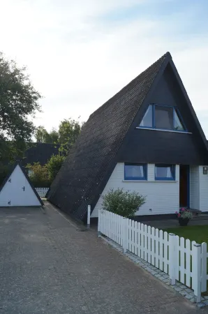 Ruhig Gelegen im Ahornweg in Damp - Und Trotzdem zu Fuss zum Strand