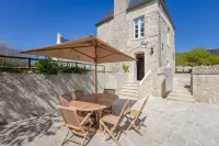 Luxury Cottage, Outdoor Nordic Hot Tub and Sauna, D-Day Beaches 15 km