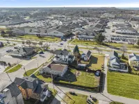 3BR 2BTH Walk to Washington Pk Bch, Outlet Mall and Franklin St. W/D HUGE bk yd.