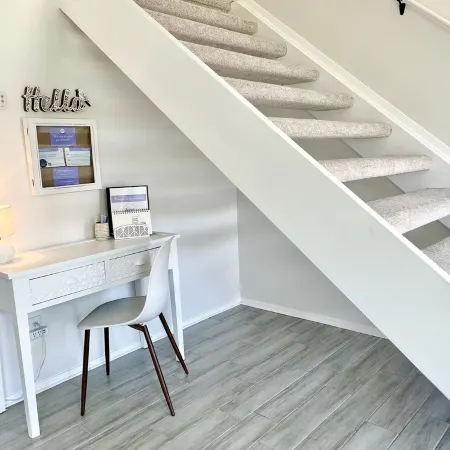 Walk to Beach - Updated Amelia Island Townhome Near Fort Clinch and Downtown