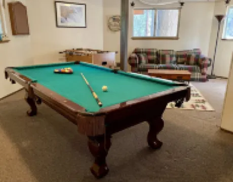 Nature Lover's Paradise: Luxurious The Shire - Cubs Crossing Chalet in Sierras