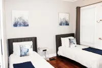 2 Bedroom Private Vacation Home in Winter Haven 윈터헤이븐 호텔