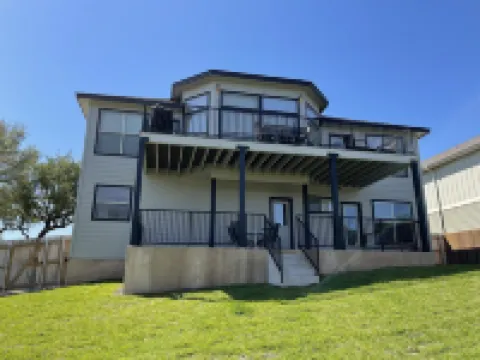 Panoramic Lake Travis View in Lago Vista