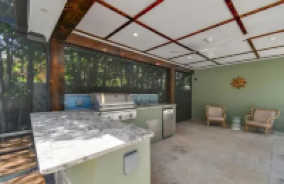 Relaxing Villa with pool!