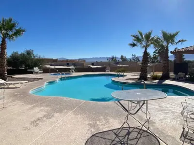 Sahuartia Retreat - Massage Chair, Gym and Pool/Hot Tub