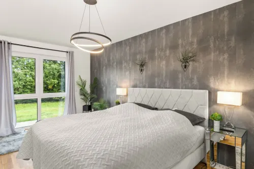 Fairmieten: Moderne Suite mit Balkon und Parkplatz