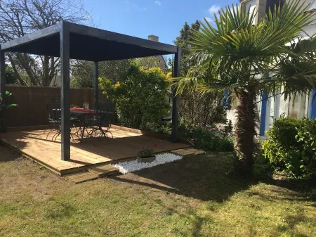 Blue longere by the sea Отели в г. Пенмарш